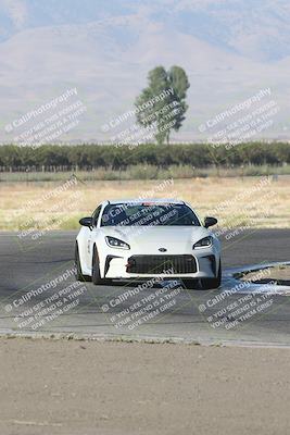 media/Sep-15-2024-Speed Ventures (Sun) [[7a54f7ed2f]]/86 Group/Session 1 (Outside Grapevine)/